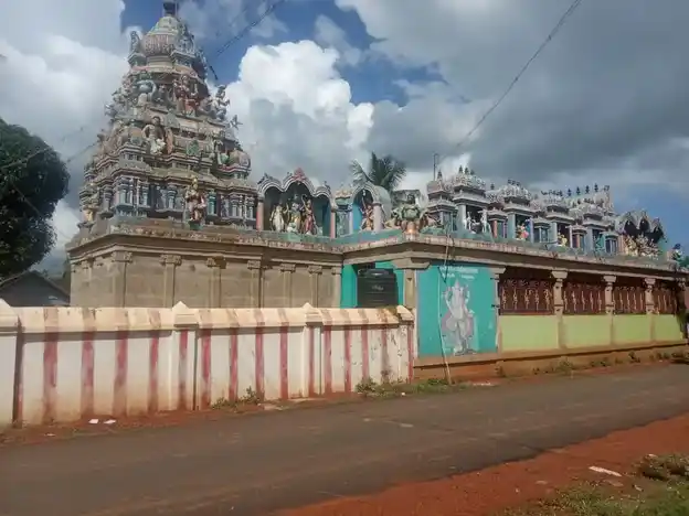 Arulmigu Meika Vinayagar And Mariyamman Temple, Solapandi - 614016 மெய்க்கவிநாயகர் மற்றும் மாரியமன் திருக்கோயில், Solapandi - 614016, Thiruvarur - Ancient Temple Architecture and History Image 3