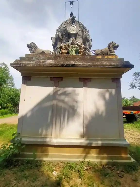 Arulmigu Meikaiyamman Temple, Thumbathikottai - 614904 Arulmigu Meikaiyamman Temple, Thumbathikottai - 614904, Thanjavur - Ancient Temple Architecture and History Image 4