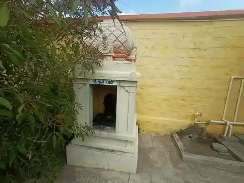 Arulmigu Meiporulnadasamy Temple, Mudalipalayam, Tirupur - 641606 அருள்மிகு மெய்ப்பொருள்நாதசுவாமி முதலிபாளையம், திருப்பூர் சுவாமி, Mudalipalayam, Tirupur - 641606, Tiruppur - Ancient Temple Architecture and History Image 3