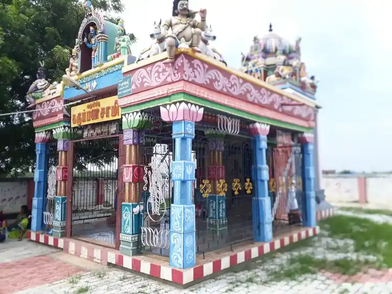 Arulmigu Mela Karuppanasamy Temple, Poovanthi - 630611 அருள்மிகு மேலகருப்பணசாமி, Poovanthi - 630611, Sivagangai - Ancient Temple Architecture and History Image 2