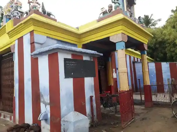 Arulmigu Mela Mutharamman Temple, Veeravanallur - 627426 அருள்மிகு மேலமுத்தாரம்மன் திருக்கோயில், வீரவநல்லூா் - 627426, Tirunelveli - Ancient Temple Architecture and History Image 5