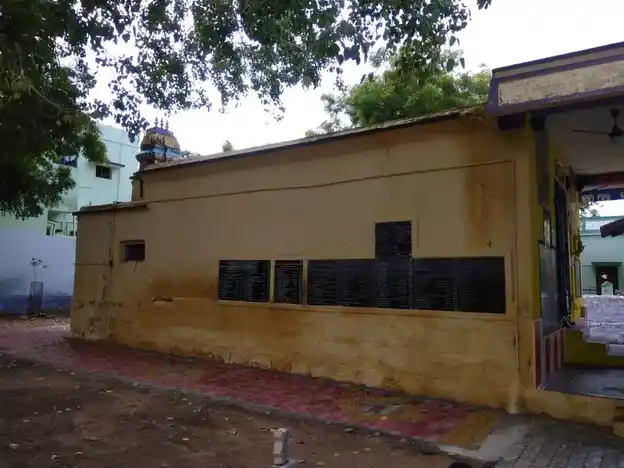 Arulmigu Melagurunathan Temple, Cheevalaperi - 627501 அருள்மிகு மேலகுருநாதன் கோயில், Cheevalaperi - 627501, Tirunelveli - Ancient Temple Architecture and History Image 3