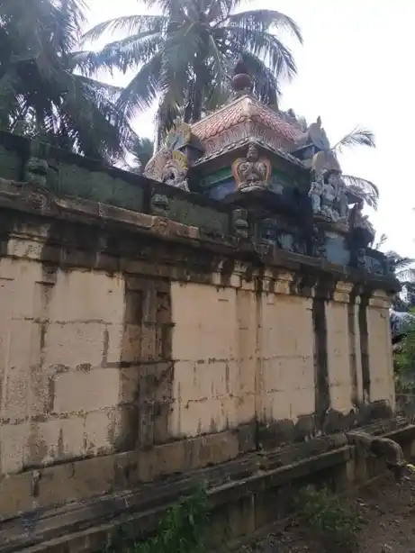 Arulmigu Melamadam Samathi, Aduthurai - 621108 அருள்மிகு மேல மடம், Aduthurai - 621108, Perambalur - Ancient Temple Architecture and History Image 4