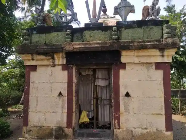 Arulmigu Melamadam Samathi, Aduthurai - 621108 அருள்மிகு மேல மடம், Aduthurai - 621108, Perambalur - Ancient Temple Architecture and History Image 7
