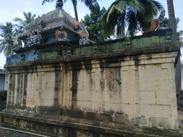 Arulmigu Melamadam Samathi, Aduthurai - 621108 அருள்மிகு மேல மடம், Aduthurai - 621108, Perambalur - Ancient Temple Architecture and History Image 8