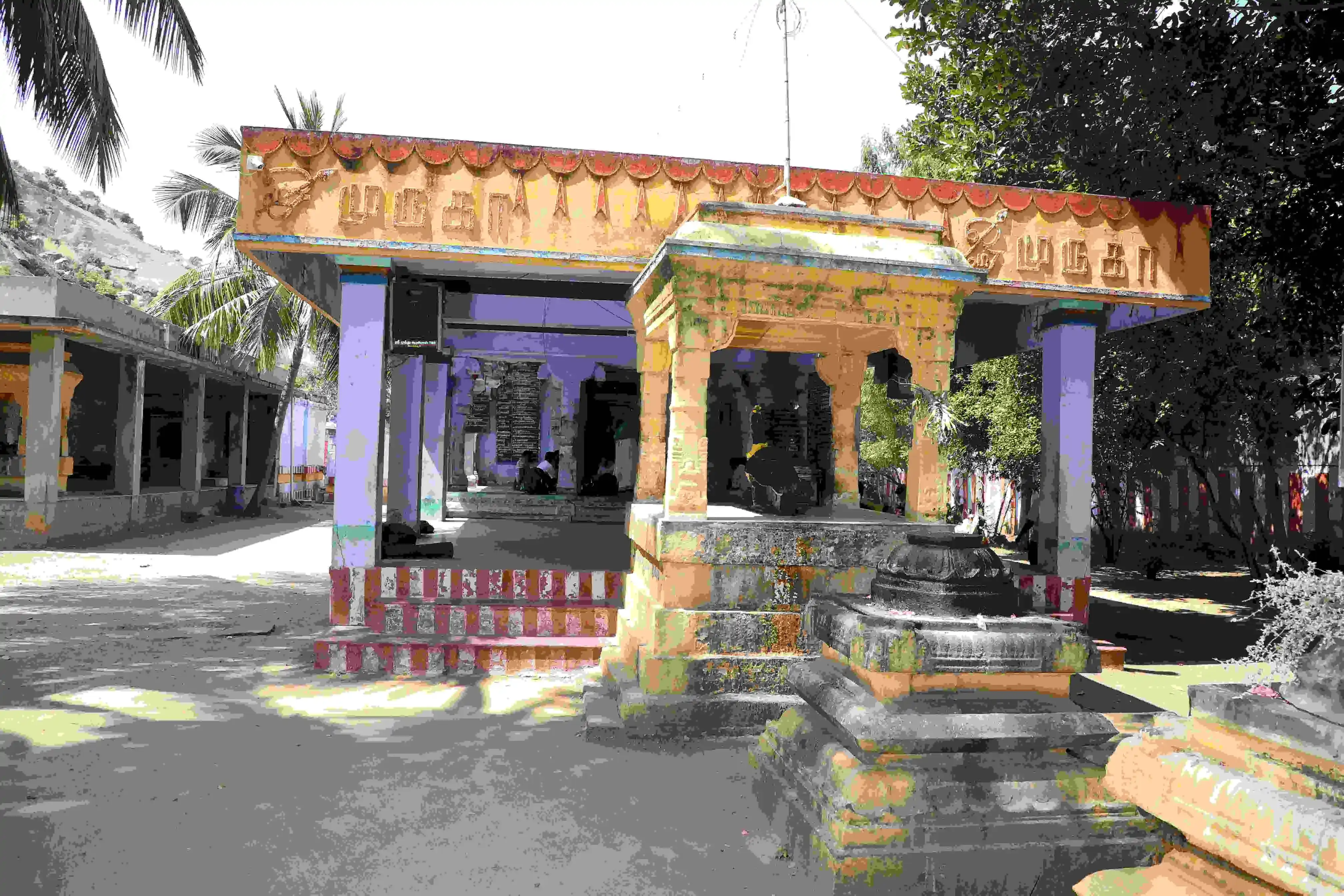 Arulmigu Melaparangiri Subramaniyaswamy And Venkatesaperumal Temple, Peraiyur - 625703