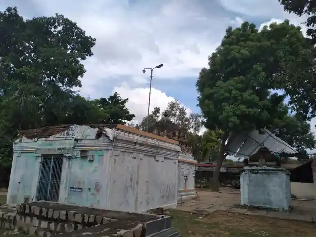 Arulmigu Meyyar Ayyanar Temple, Silatoor - 614622 அருள்மிகு மெய்யர் அய்யனார் திருக்கோயில், நற்பவளக்குடி, அறந்தாங்கி வட்டம் - 614622, Pudukkottai - Ancient Temple Architecture and History Image 5