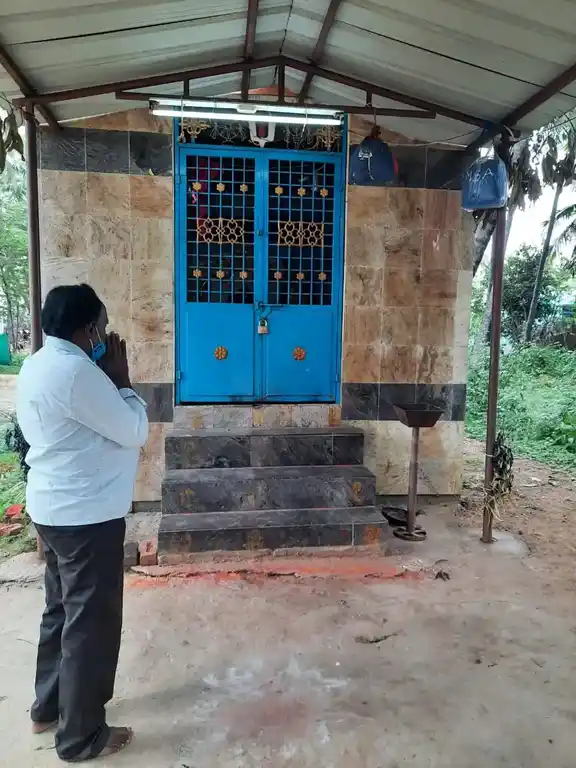 Arulmigu Mittahalli Perumal Temple, Sukkarandahalli, Kaveripattinam - 635112 Temple