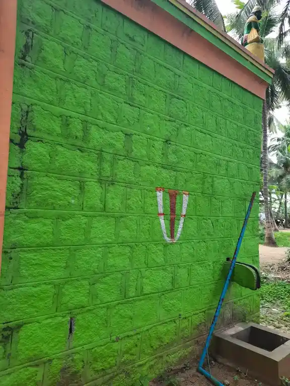 Arulmigu Mittahalli Perumal Temple, Sukkarandahalli, Kaveripattinam - 635112 அருள்மிகு மிட்டஹள்ளி பெருமாள் திருக்கோயில், சுக்கராண்டஹள்ளி, மிட்டஹள்ளி - 635112, Krishnagiri - Ancient Temple Architecture and History Image 2