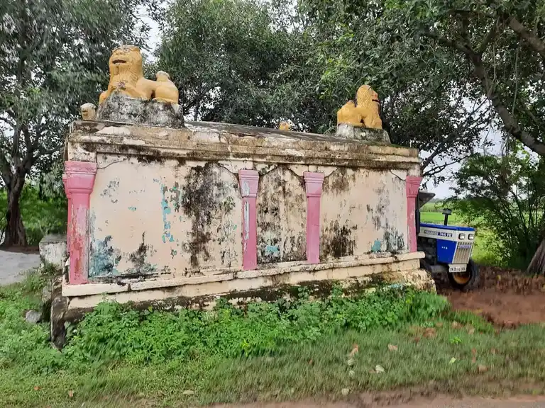 Arulmigu Modiamman Temple, Modiamman Templearea, Vellathukottai - 602001 Arulmigu Modiamman Temple, Modiamman Templearea, Vellathukottai - 602001, Tiruvallur - Ancient Temple Architecture and History Image 2