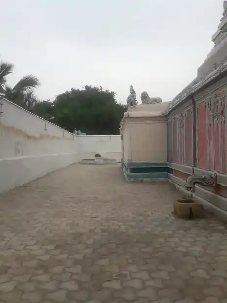 Arulmigu Mohanaperumal Temple, Keelathailpatti, Keelathailpatti - 626128 அருள்மிகு மோகனப்பெருமாள் திருக்கோயில், கீழத்தாயில்பட்டி, கீழத்தாயில்பட்டி கிராமம் - 626128, Virudhunagar - Ancient Temple Architecture and History Image 3