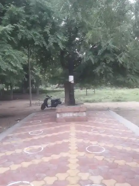 Arulmigu Mohanaperumal Temple, Keelathailpatti, Keelathailpatti - 626128 அருள்மிகு மோகனப்பெருமாள் திருக்கோயில், கீழத்தாயில்பட்டி, கீழத்தாயில்பட்டி கிராமம் - 626128, Virudhunagar - Ancient Temple Architecture and History Image 6