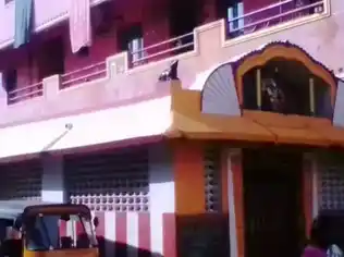 Arulmigu Mondi Mariamman Temple, Erukkancheri, Chennai - 600118 அருள்மிகு மொண்டி மாரியம்மன் திருக்கோயில், எருக்கஞ்சேரி, சென்னை - 600118, Chennai - Ancient Temple Architecture and History Image 2