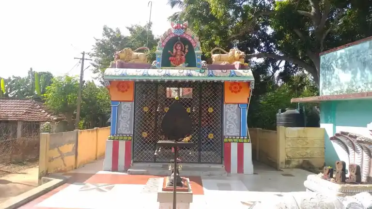 Arulmigu Mookalamman Temple, Patteeswarem - 612703
