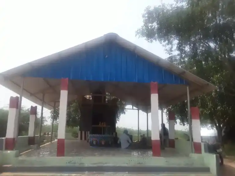 Arulmigu Mookuthi Amman Vagayara Temple, Pamani - 614014 Temple