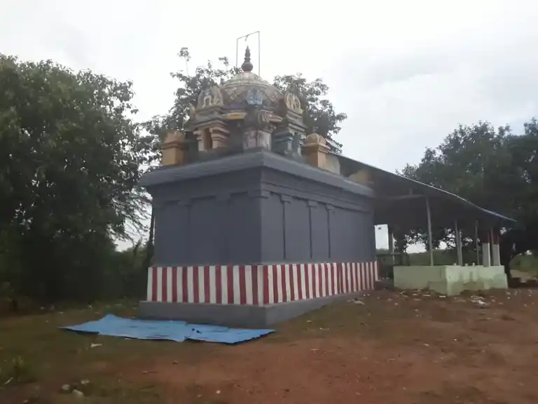 Arulmigu Mookuthi Amman Vagayara Temple, Pamani - 614014 அருள்மிகு மூக்குத்தியம்மன், கூத்தப்பெருமாள் வகையறா திருக்கோயில், Pamani - 614014, Thiruvarur - Ancient Temple Architecture and History Image 2
