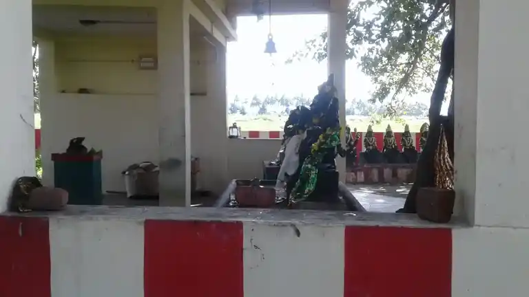 Arulmigu Moolapathu Ayyanar Temple, Chinnamanur - 625515 Arulmigu Moolapathu Ayyanar Temple, Chinnamanur - 625515, Theni - Ancient Temple Architecture and History Image 5