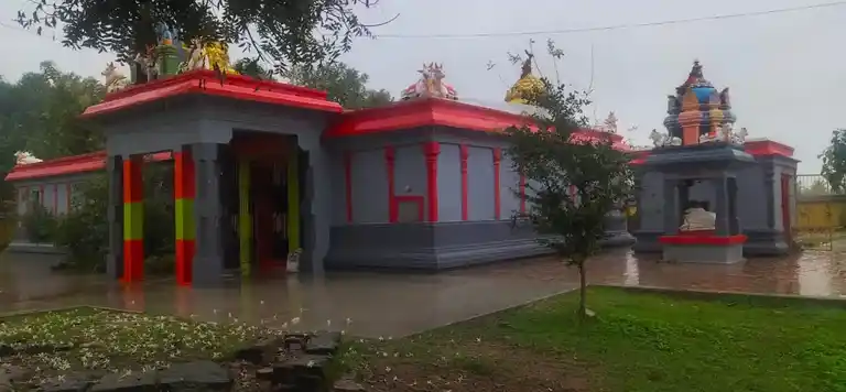 Arulmigu Moolatheeswarar Temple, Kanikilupai - 632301 அருள்மிகு மூலநாதீஸ்வரர் திருக்கோயில், Kanikilupai - 632301, Tiruvannamalai - Ancient Temple Architecture and History Image 5