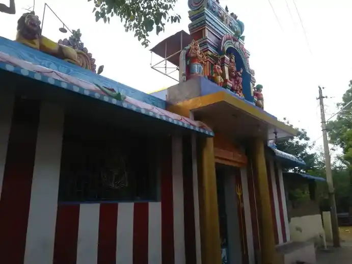Arulmigu Moondru Yugamkonda Muppidathi Amman Temple, Veeravanallur - 627426