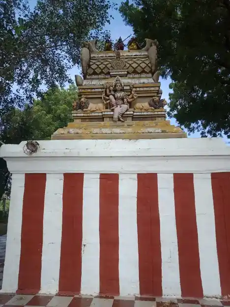 Arulmigu Moondru Yugankondamman Temple, Naranmmalpuram, Naranmmalpuram - 627357 அருள்மிகு மூன்றுயுகங்கொண்டம்மன் கோயில், நாரணம்மாள்புரம், நாரணம்மாள்புரம் - 627357, Tirunelveli - Ancient Temple Architecture and History Image 3