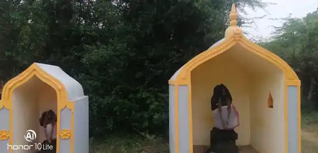 Arulmigu Moongil Muniyandavar Temple, Kovilur - 622301 அருள்மிகு மூங்கில் முனியாண்டவர் திருக்கோயில், Kovilur - 622301, Pudukkottai - Ancient Temple Architecture and History Image 2