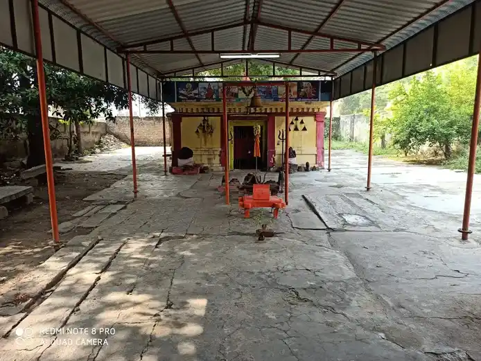 Arulmigu Moongilamman E Pidari Temple, Keezhaiyur - 605757 அருள்மிகு மூங்கிலம்மன் என்கிற பிடாரியம்மன் திருக்கோயில், கீழையூர் - 605757, Kallakurichi - Ancient Temple Architecture and History Image 2