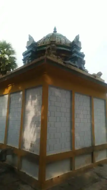 Arulmigu Moongilayiyamman Temple, Pammbaramsuthi - 620001 Arulmigu Moongilayiyamman Temple, Pammbaramsuthi - 620001, Thiruchirappalli - Ancient Temple Architecture and History Image 2