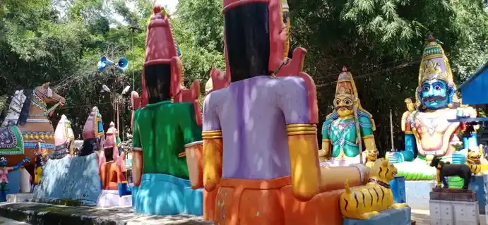 Arulmigu Moongilkuthu Muniyappan Temple, Neikkarapatti - 636010 அருள்மிகு முங்கில் குத்து முனியப்பன்சுவாமி திருக்கோயில், நெய்க்காரப்பட்டி - 636010, Salem - Ancient Temple Architecture and History Image 5