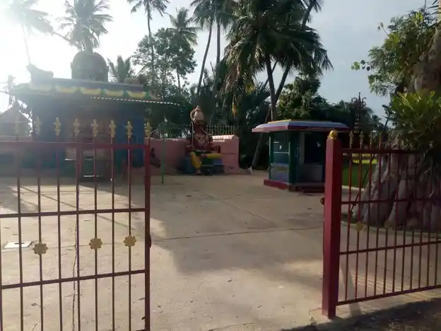 Arulmigu Moongilpudur Karuppannaswamy Temple, Unjalur - 638152 அருள்மிகு மூங்கில்புதூர் கருப்பண்னசாமி பவளாயி அம்மன் திருக்கோயில், Unjalur - 638152, Erode - Ancient Temple Architecture and History Image 5