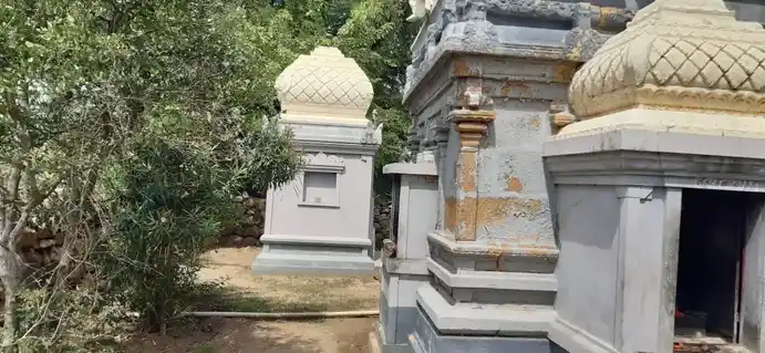 Arulmigu Moorthesswarar Temple, Modamangalam - 637304 அருள்மிகு மூர்த்தீஸ்வரர் திருக்கோயில், Modamangalam - 637304, Namakkal - Ancient Temple Architecture and History Image 4