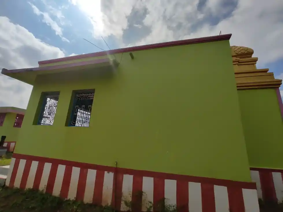 Arulmigu Mopil Nayakan Patti Perumal Temple, Gullalagundu - 624201 அருள்மிகு மோப்பில் நாயக்கன் பட்டி பெருமாள் திருக்கோயில், Gullalagundu - 624201, Dindigul - Ancient Temple Architecture and History Image 4