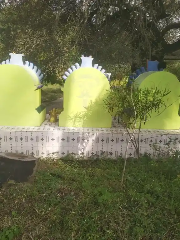 Arulmigu Mosarmudiudaiyar Temple, Agaram Attimutlu - 636806 அருள்மிகு மொகர் முடி உடையார் திருக்கோயில், Agaram Attimutlu - 636806, Dharmapuri - Ancient Temple Architecture and History Image 2