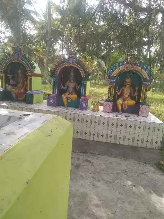 Arulmigu Mosarmudiudaiyar Temple, Agaram Attimutlu - 636806 அருள்மிகு மொகர் முடி உடையார் திருக்கோயில், Agaram Attimutlu - 636806, Dharmapuri - Ancient Temple Architecture and History Image 3