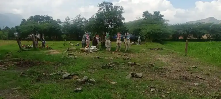 Arulmigu Mottaiyasamy Temple, Vandari - 625705 அருள்மிகு மொட்டையசாமி திருக்கோயில், Vandari - 625705, Madurai - Ancient Temple Architecture and History Image 4