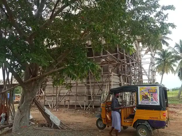 Arulmigu Mottamlai Perumal Temple, Jothilnykknur - 625514 அருள்மிகு மொட்டமலை பெருமாள் திருக்கோயில், Jothilnykknur - 625514, Madurai - Ancient Temple Architecture and History Image 2