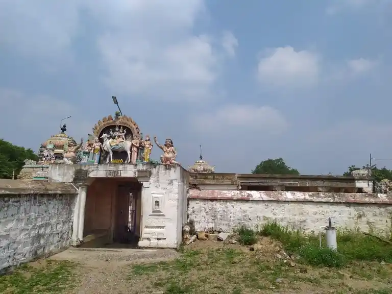 Arulmigu Mudikondeswarar Swamy Temple, Puduvettakudi - 621716 அருள்மிகு முடிக்கொண்டேஸ்வரர் சுவாமி திருக்கோயில், Puduvettakudi - 621716, Perambalur - Ancient Temple Architecture and History Image 3