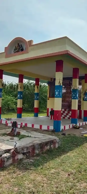 Arulmigu Mudiperutha Iyyanar Temple, Meenakshipuram - 628720 அருள்மிகு முடிபெருத்த ஐயனார் திருக்கோயில், Meenakshipuram - 628720, Thoothukudi - Ancient Temple Architecture and History Image 2