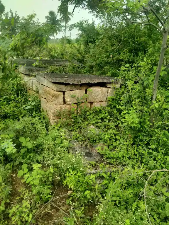 Arulmigu Mudukku Theiva Amman Temple, Senkuruchi - 624306