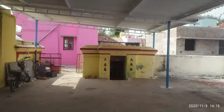 Arulmigu Mukkalperiyaswamy Temple, Semmanahalli - 636704 அருள்மிகு முக்கல் பெரியசாமி திருக்கோயில், Semmanahalli - 636704, Dharmapuri - Ancient Temple Architecture and History Image 4