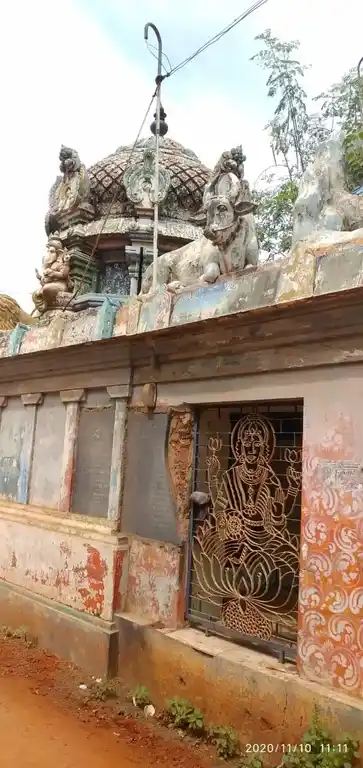 Arulmigu Mukkarai Vinayagar Temple, Theperuma Nallur - 612204 அருள்மிகு முக்கரை விநாயகர் திருக்கோயில், Theperuma Nallur - 612204, Thanjavur - Ancient Temple Architecture and History Image 2