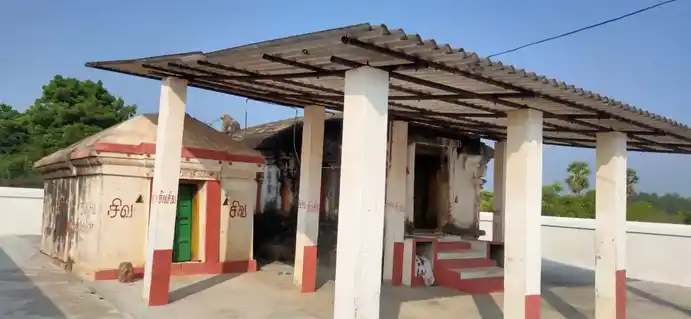 Arulmigu Mukkateeswarar Temple, Near Bus Stand, Pallavada - 601103 அருள்மிகு முக்காட்டிஸ்வரர் திருக்கோயில், Near Bus Stand, Pallavada - 601103, Tiruvallur - Ancient Temple Architecture and History Image 3