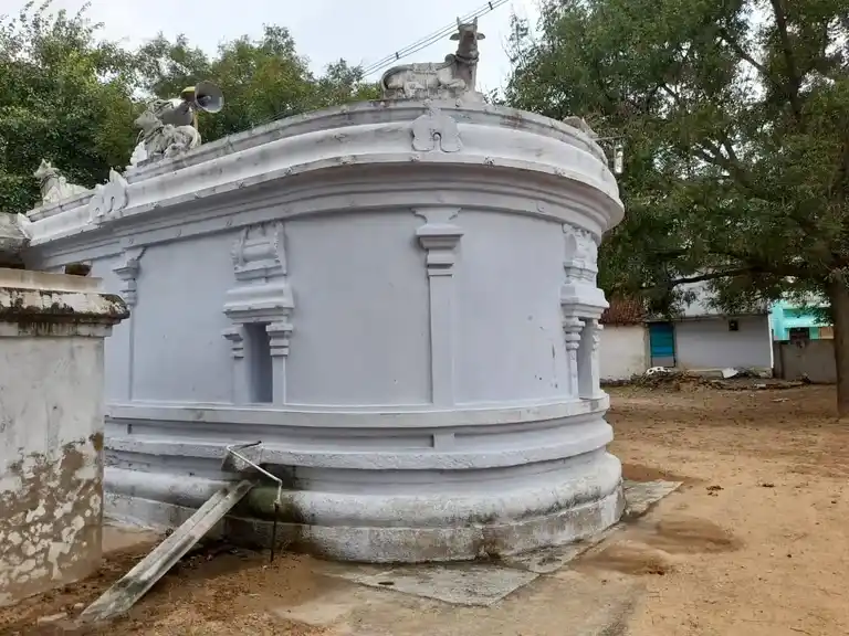 Arulmigu Muktheeswarar Temple, Nangamagalam - 631052 அருள்மிகு முக்தீஸ்வரர் திருக்கோயில், நங்கமங்களம் - 631052, Ranipet - Ancient Temple Architecture and History Image 4