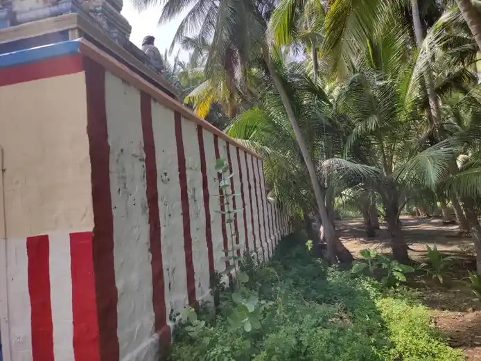 Arulmigu Mulumundaganatha Swamy And Gurunatha Swamy Temple, Gullichettipatty - 624219 அருள்மிகு முழுமுண்டகநாதசாமி மற்றும் குருநாதசாமி திருக்கோயில், Gullichettipatty - 624219, Dindigul - Ancient Temple Architecture and History Image 2