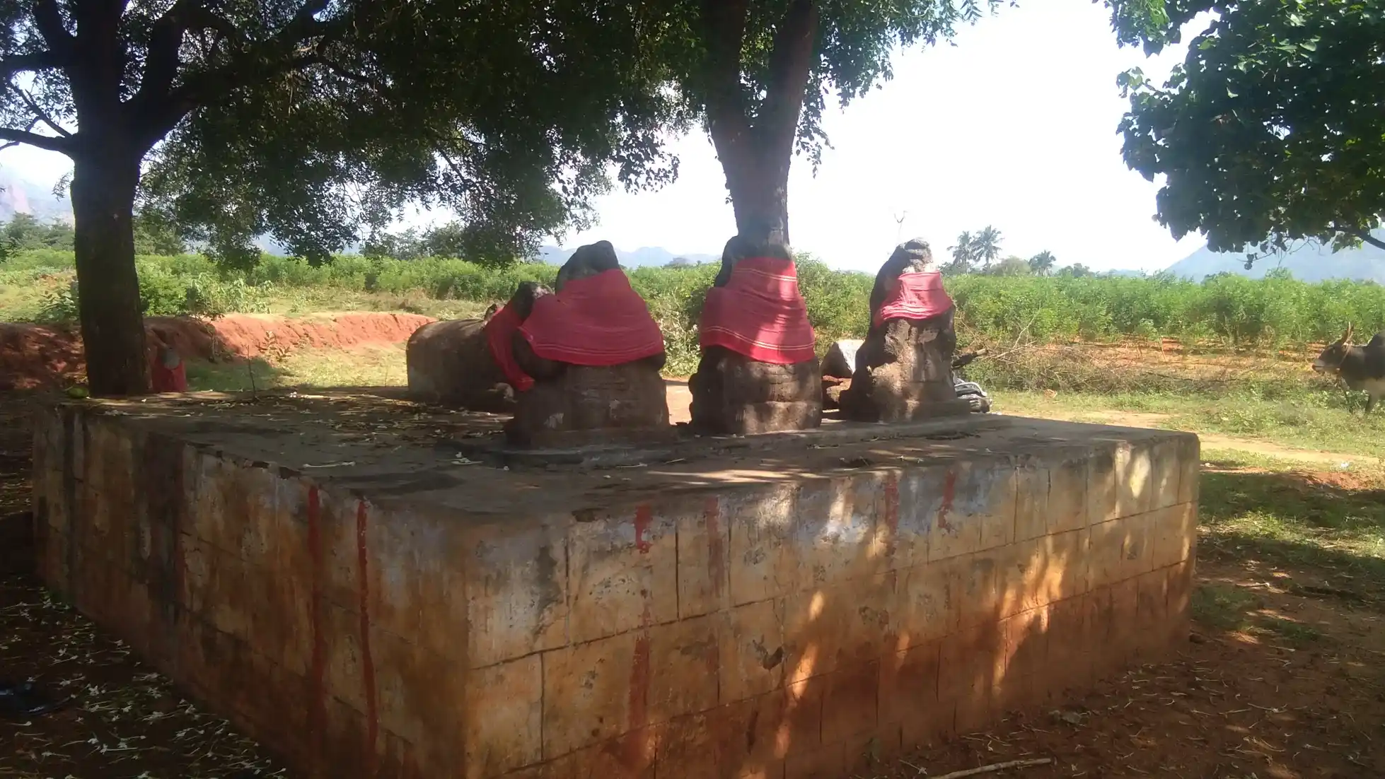 Arulmigu Mummoorthisamy Temple, Mottanoothu - 625512 அருள்மிகு மும்மூர்த்தி சாமி திருக்கோயில், Mottanoothu - 625512, Theni - Ancient Temple Architecture and History Image 3