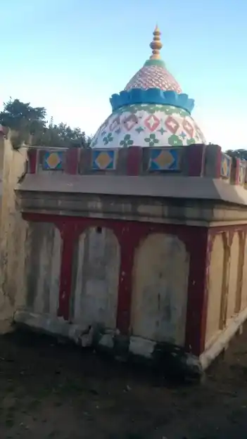 Arulmigu Mummudi Ayyanar Temple, Thalaivasal - 636112 அருள்மிகு மும்முடி ஐய்யனார் திருக்கோயில், Thalaivasal - 636112, Salem - Ancient Temple Architecture and History Image 3