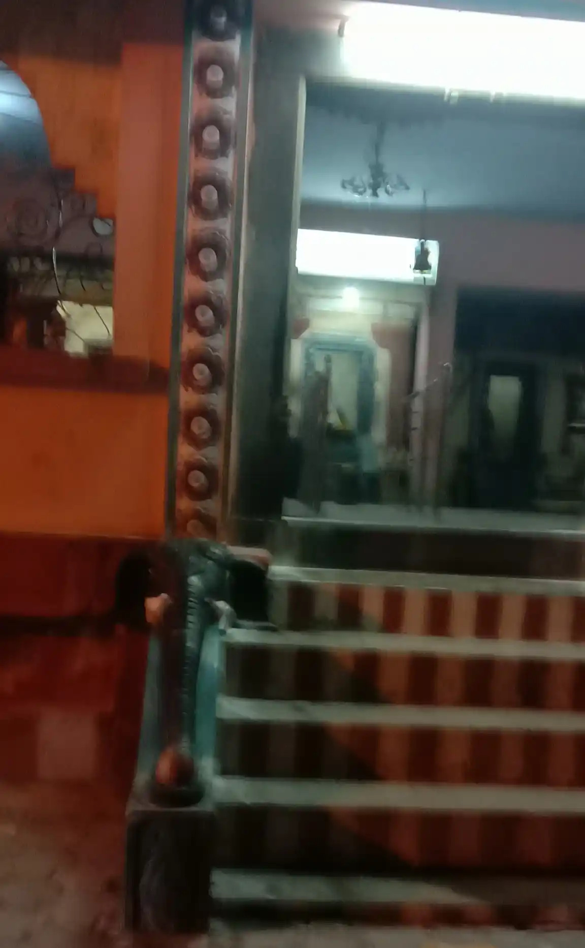 Arulmigu Mummudi Sozhavinayagar, Madhavavinayagar And Upaya Nainar Sastha Temple, Vadasery - 629001 அருள்மிகு மும்முடி சோழவிநாயகர், மாதவ விநாயகர் மற்றும் உபய நயினார் சாஸ்தா திருக்கோயில், Vadasery - 629001, Kanyakumari - Ancient Temple Architecture and History Image 4