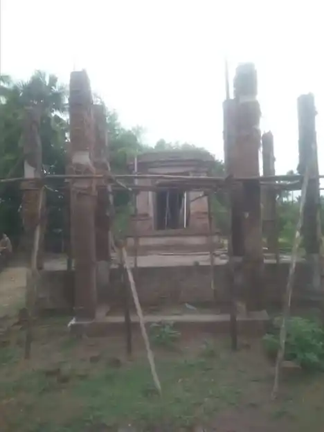 Arulmigu Mumoorthi Vinayagar Temple, Umamaheswarapuram - 612103 அருள்மிகு மும்மூர்த்தி விநாயகர் திருக்கோயில், Umamaheswarapuram - 612103, Thanjavur - Ancient Temple Architecture and History Image 3