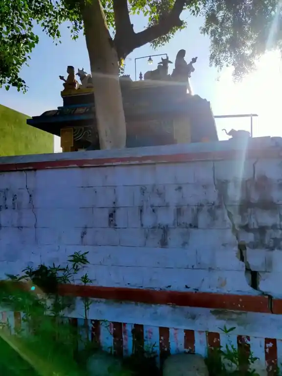 Arulmigu Mumoorthi Vinayakar Temple, Kallanai - 625706