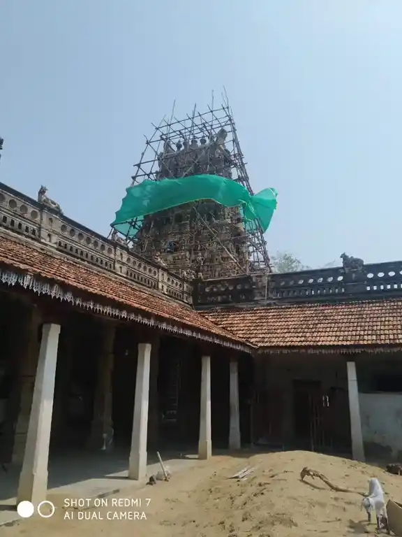 Arulmigu Mumudinathar Temple, Iravuseri - 630302 அருள்மிகு. மும்முடிநாதர் திருக்கோயில், Iravuseri - 630302, Sivagangai - Ancient Temple Architecture and History Image 5