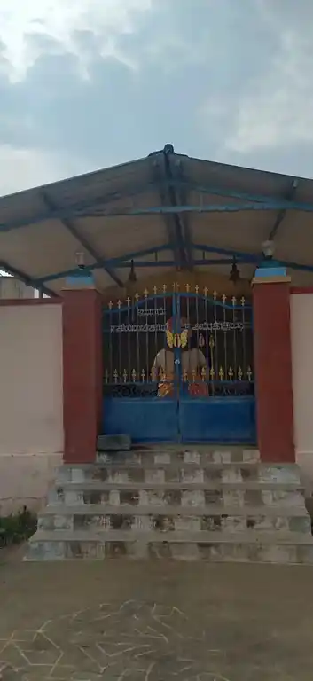 Arulmigu Muneeswaran Neeleamman Temple, Chettipalayam, Nelali - 638703 அருள்மிகு முனிஸ்வரர், நீலியம்மன், மாதேஸ்வரன் திருக்கோயில், Nelali - 638703, Tiruppur - Ancient Temple Architecture and History Image 2